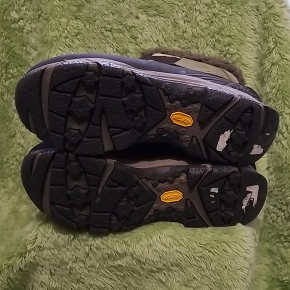 Merrell boots - Picture 3 of 4